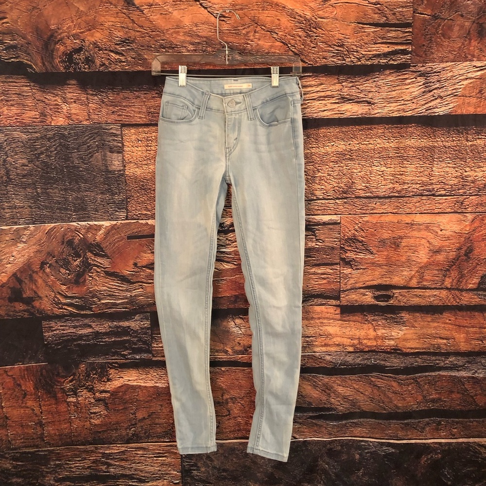 🚨 NWOT Levi’s Skinny Jeans 🚨